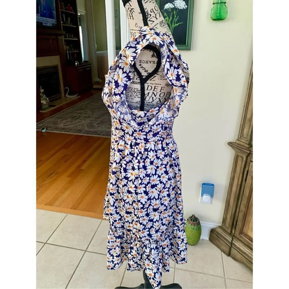 Alter’d State Daisy Dress - Picture 2 of 6